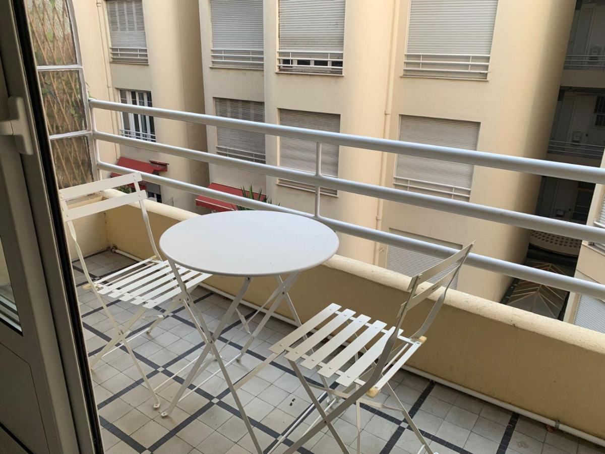 Appartement Poseidon Near Sea 尼斯 外观 照片